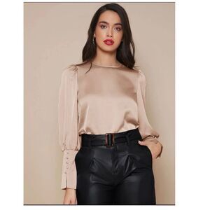 Shein Buttoned Cuff Lantern Sleeve Satin Top. Size Large. NWT
